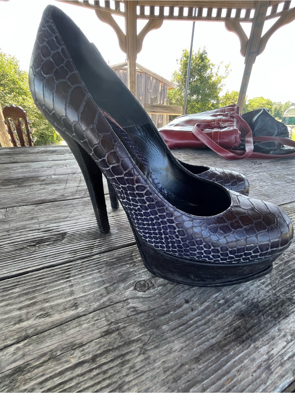 FENDI SZ 40Women's Dark Purple Croc-Embossed High Heel Pumps ,usa 9.5